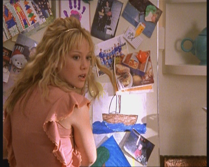 DailyDuff-dot-org_LizzieMcGuire-JustLikeLizzie0340.jpg