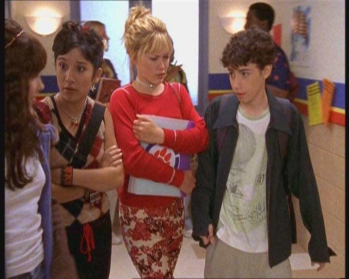 DailyDuff-dot-org_LizzieMcGuire-JustLikeLizzie0430.jpg