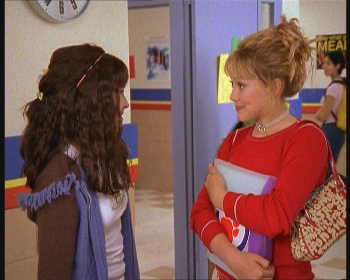 DailyDuff-dot-org_LizzieMcGuire-JustLikeLizzie0464.jpg