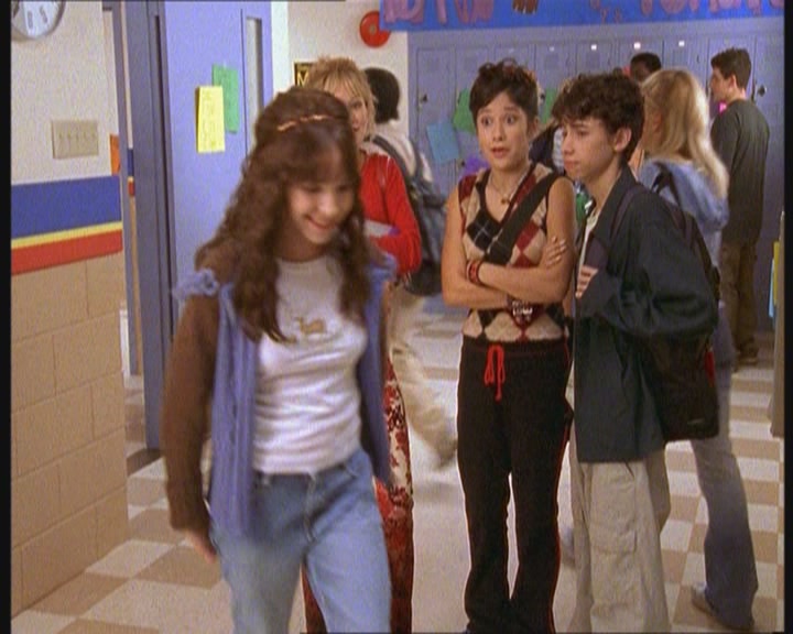 DailyDuff-dot-org_LizzieMcGuire-JustLikeLizzie0470.jpg