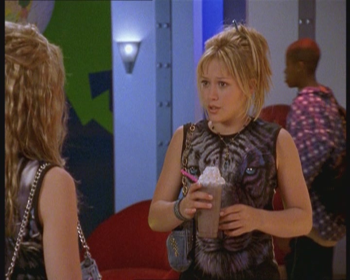 DailyDuff-dot-org_LizzieMcGuire-JustLikeLizzie0612.jpg