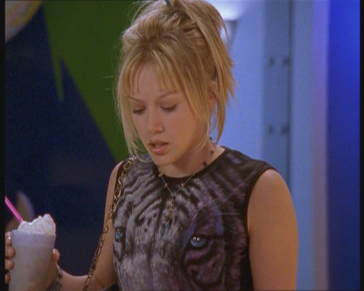 DailyDuff-dot-org_LizzieMcGuire-JustLikeLizzie0622.jpg