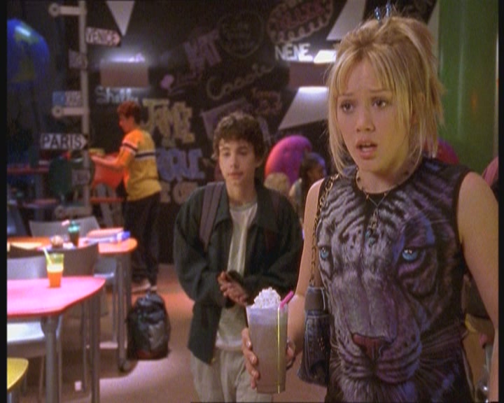 DailyDuff-dot-org_LizzieMcGuire-JustLikeLizzie0642.jpg