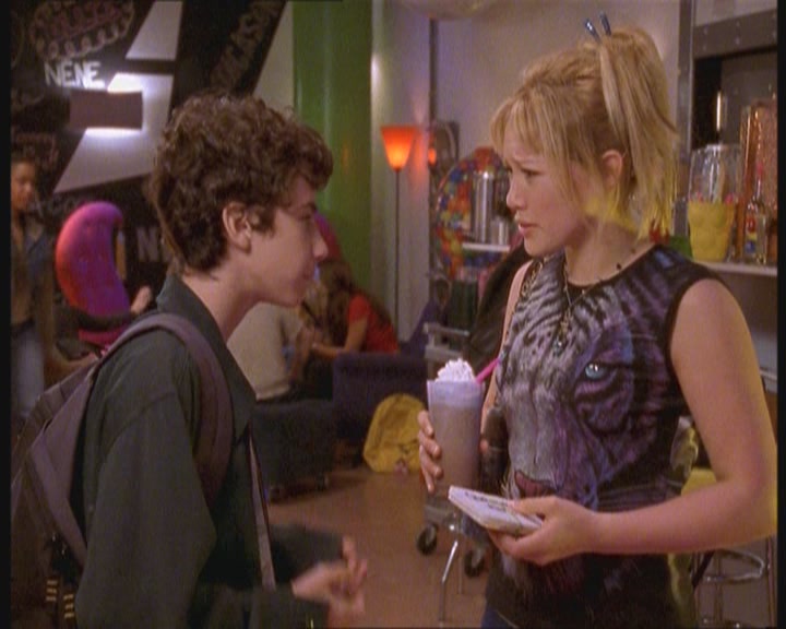 DailyDuff-dot-org_LizzieMcGuire-JustLikeLizzie0650.jpg