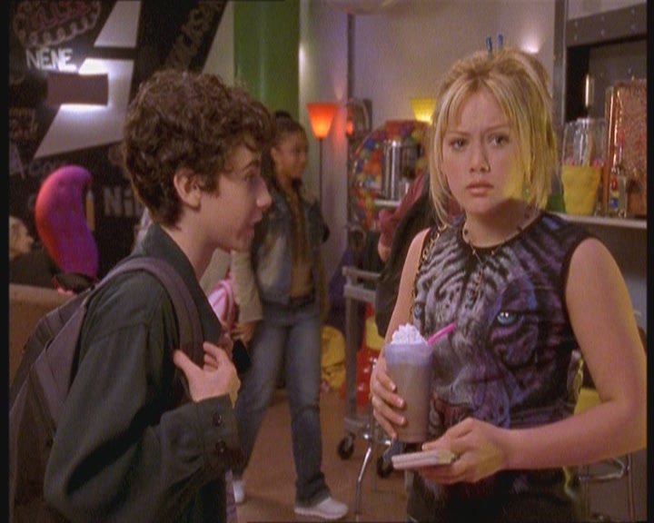 DailyDuff-dot-org_LizzieMcGuire-JustLikeLizzie0652.jpg