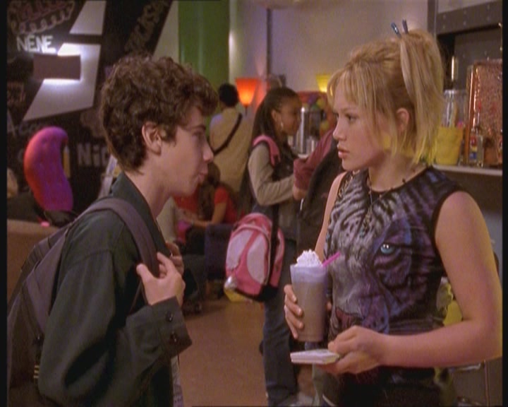 DailyDuff-dot-org_LizzieMcGuire-JustLikeLizzie0653.jpg