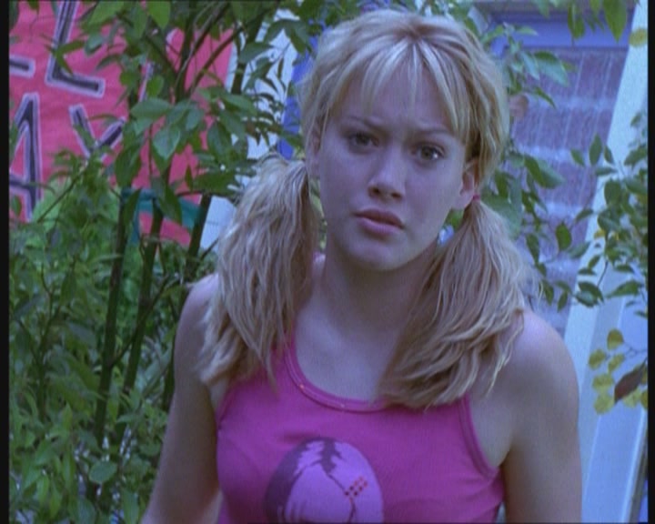 DailyDuff-dot-org_LizzieMcGuire-JustLikeLizzie0697.jpg