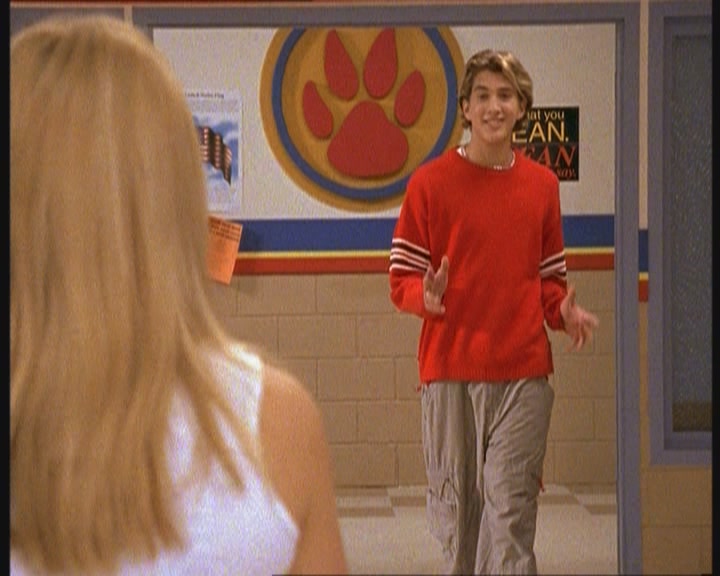 DailyDuff-dot-org_LizzieMcGuire-JustLikeLizzie0711.jpg