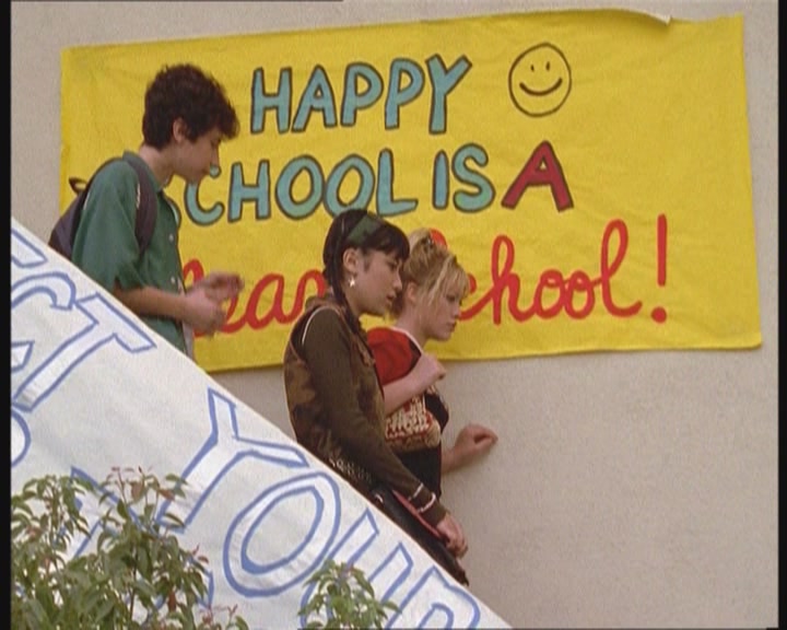 DailyDuff-dot-org_LizzieMcGuire-JustLikeLizzie0790.jpg