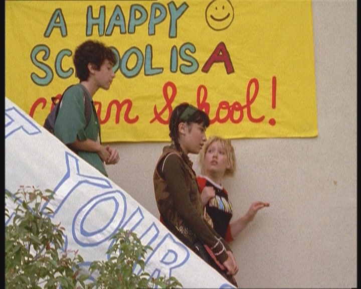 DailyDuff-dot-org_LizzieMcGuire-JustLikeLizzie0791.jpg