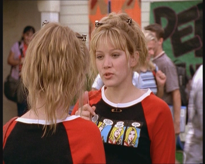 DailyDuff-dot-org_LizzieMcGuire-JustLikeLizzie0856.jpg
