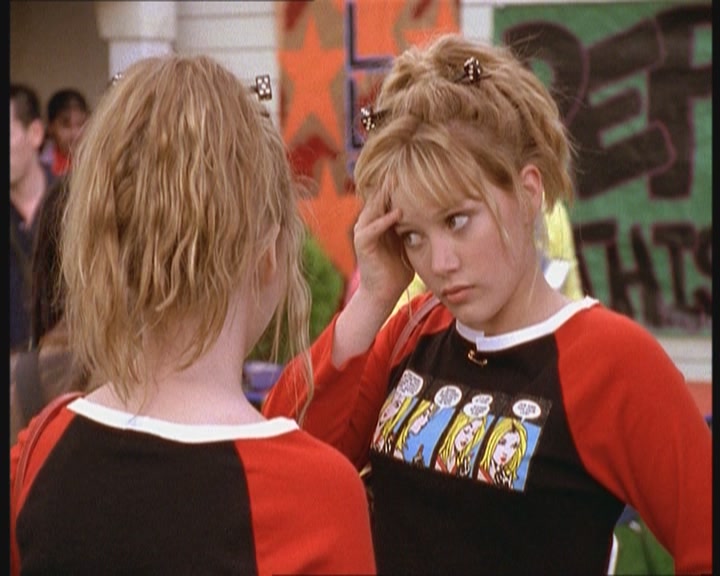 DailyDuff-dot-org_LizzieMcGuire-JustLikeLizzie0871.jpg