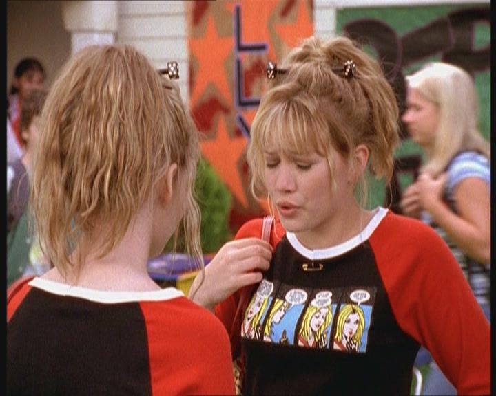 DailyDuff-dot-org_LizzieMcGuire-JustLikeLizzie0874.jpg