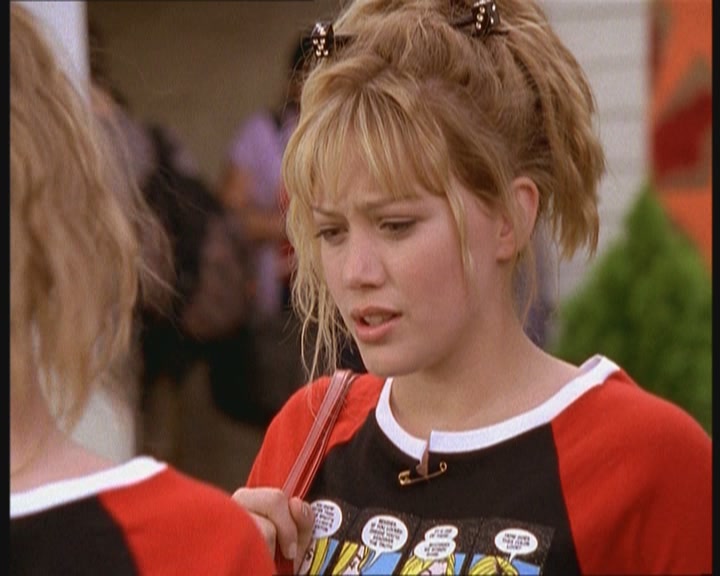 DailyDuff-dot-org_LizzieMcGuire-JustLikeLizzie0907.jpg