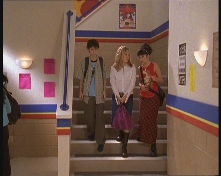 DailyDuff-dot-org_LizzieMcGuire-JustLikeLizzie1108.jpg