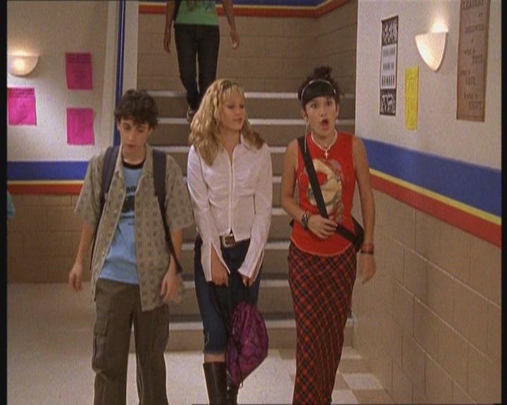 DailyDuff-dot-org_LizzieMcGuire-JustLikeLizzie1111.jpg