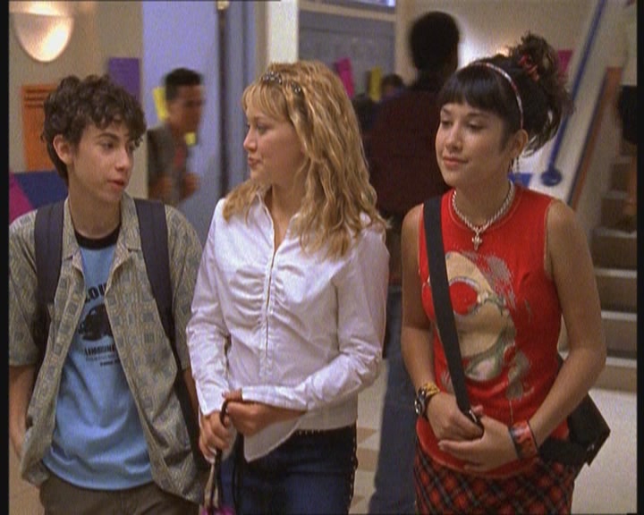 DailyDuff-dot-org_LizzieMcGuire-JustLikeLizzie1150.jpg