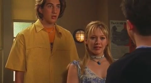 DailyDuff-dot-org_LizzieMcGuire-2x15LizzieIntheMiddle0126.jpg