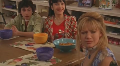 DailyDuff-dot-org_LizzieMcGuire-2x15LizzieIntheMiddle0353.jpg