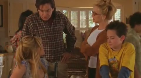DailyDuff-dot-org_LizzieMcGuire-2x15LizzieIntheMiddle0366.jpg