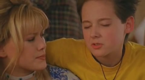 DailyDuff-dot-org_LizzieMcGuire-2x15LizzieIntheMiddle0394.jpg DailyDuff-dot-org_LizzieMcGuire-2x15LizzieIntheMiddle0394.jpg