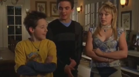 DailyDuff-dot-org_LizzieMcGuire-2x15LizzieIntheMiddle0480.jpg