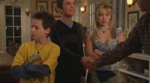 DailyDuff-dot-org_LizzieMcGuire-2x15LizzieIntheMiddle0490.jpg