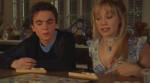 DailyDuff-dot-org_LizzieMcGuire-2x15LizzieIntheMiddle0497.jpg DailyDuff-dot-org_LizzieMcGuire-2x15LizzieIntheMiddle0497.jpg