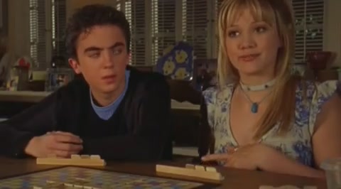 DailyDuff-dot-org_LizzieMcGuire-2x15LizzieIntheMiddle0498.jpg DailyDuff-dot-org_LizzieMcGuire-2x15LizzieIntheMiddle0498.jpg