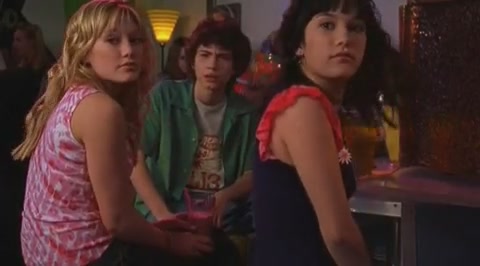 DailyDuff-dot-org_LizzieMcGuire-2x15LizzieIntheMiddle0606.jpg