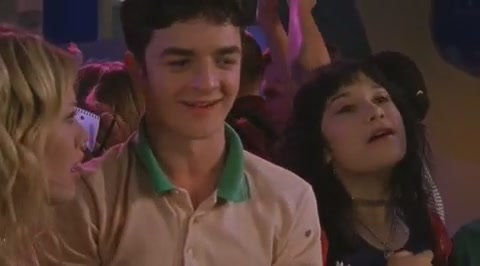 DailyDuff-dot-org_LizzieMcGuire-2x15LizzieIntheMiddle0689.jpg DailyDuff-dot-org_LizzieMcGuire-2x15LizzieIntheMiddle0689.jpg