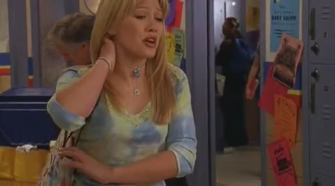 DailyDuff-dot-org_LizzieMcGuire-2x15LizzieIntheMiddle0881.jpg