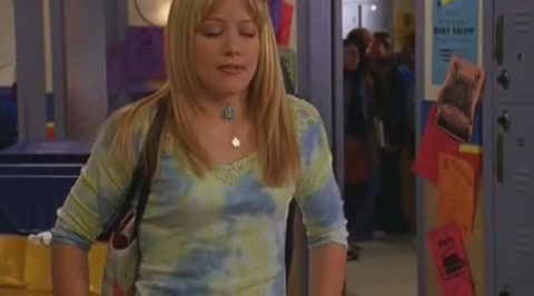 DailyDuff-dot-org_LizzieMcGuire-2x15LizzieIntheMiddle0884.jpg