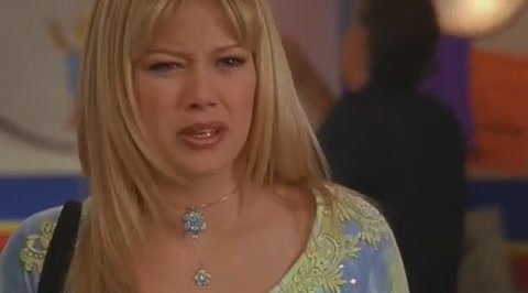 DailyDuff-dot-org_LizzieMcGuire-2x15LizzieIntheMiddle0905.jpg DailyDuff-dot-org_LizzieMcGuire-2x15LizzieIntheMiddle0905.jpg