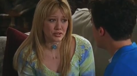 DailyDuff-dot-org_LizzieMcGuire-2x15LizzieIntheMiddle1060.jpg