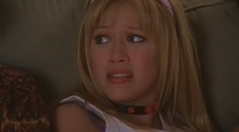 DailyDuff-dot-org_LizzieMcGuire-2x15LizzieIntheMiddle1186.jpg