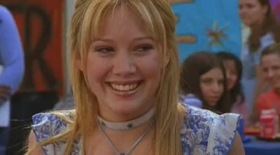 DailyDuff-dot-org_LizzieMcGuire-2x15LizzieIntheMiddle0201.jpg