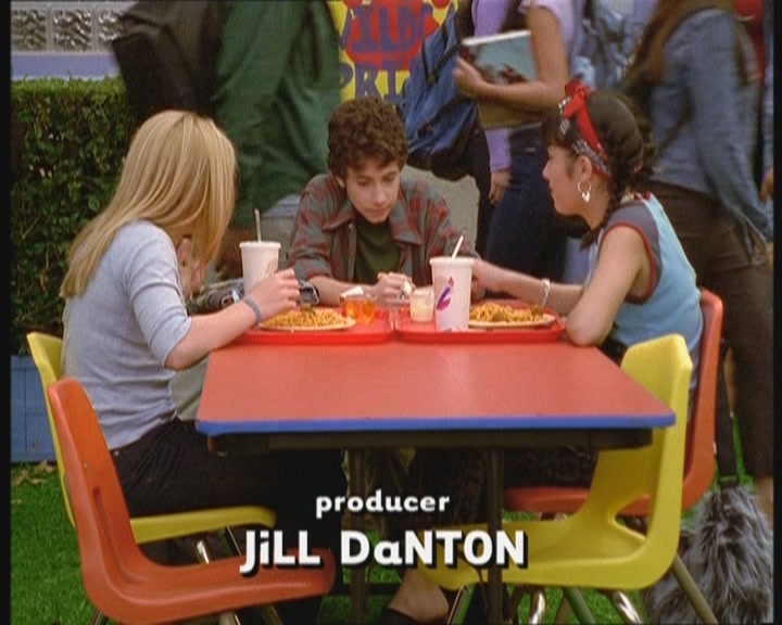 DailyDuff-dot-org_LizzieMcGuire-MovingUp0107.jpg DailyDuff-dot-org_LizzieMcGuire-MovingUp0107.jpg