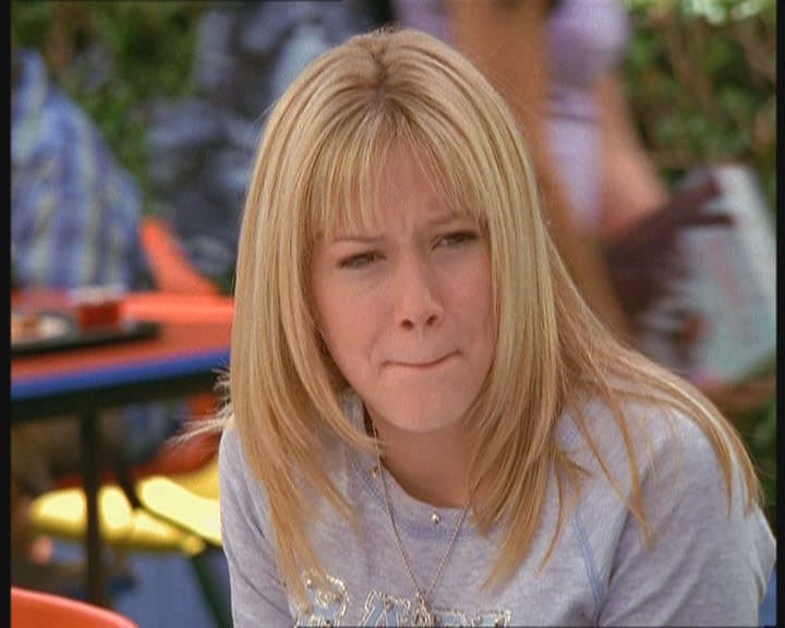 DailyDuff-dot-org_LizzieMcGuire-MovingUp0118.jpg DailyDuff-dot-org_LizzieMcGuire-MovingUp0118.jpg