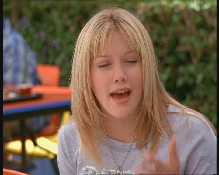 DailyDuff-dot-org_LizzieMcGuire-MovingUp0151.jpg DailyDuff-dot-org_LizzieMcGuire-MovingUp0151.jpg