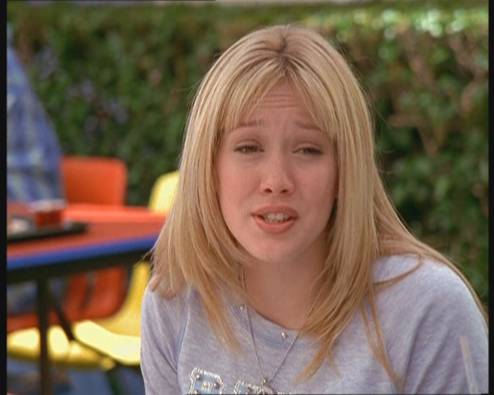 DailyDuff-dot-org_LizzieMcGuire-MovingUp0173.jpg DailyDuff-dot-org_LizzieMcGuire-MovingUp0173.jpg