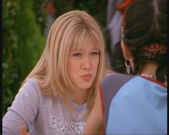 DailyDuff-dot-org_LizzieMcGuire-MovingUp0197.jpg DailyDuff-dot-org_LizzieMcGuire-MovingUp0197.jpg