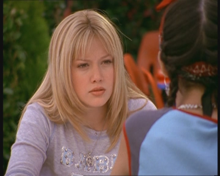 DailyDuff-dot-org_LizzieMcGuire-MovingUp0202.jpg DailyDuff-dot-org_LizzieMcGuire-MovingUp0202.jpg