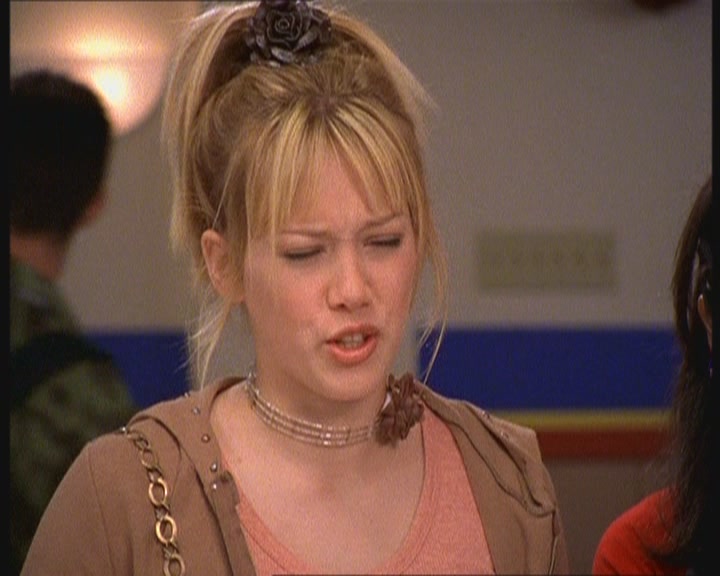 DailyDuff-dot-org_LizzieMcGuire-MovingUp0446.jpg DailyDuff-dot-org_LizzieMcGuire-MovingUp0446.jpg