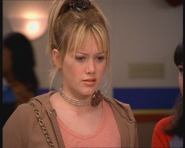 DailyDuff-dot-org_LizzieMcGuire-MovingUp0459.jpg DailyDuff-dot-org_LizzieMcGuire-MovingUp0459.jpg