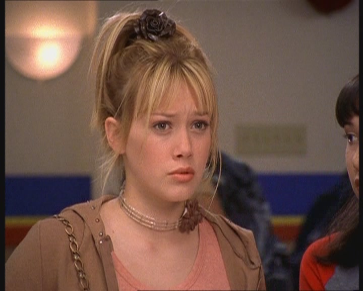 DailyDuff-dot-org_LizzieMcGuire-MovingUp0496.jpg DailyDuff-dot-org_LizzieMcGuire-MovingUp0496.jpg