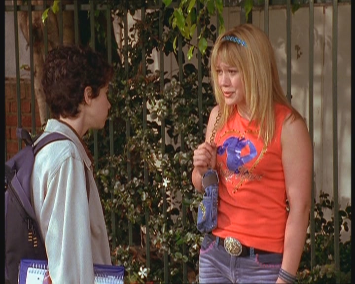 DailyDuff-dot-org_LizzieMcGuire-MovingUp0714.jpg DailyDuff-dot-org_LizzieMcGuire-MovingUp0714.jpg