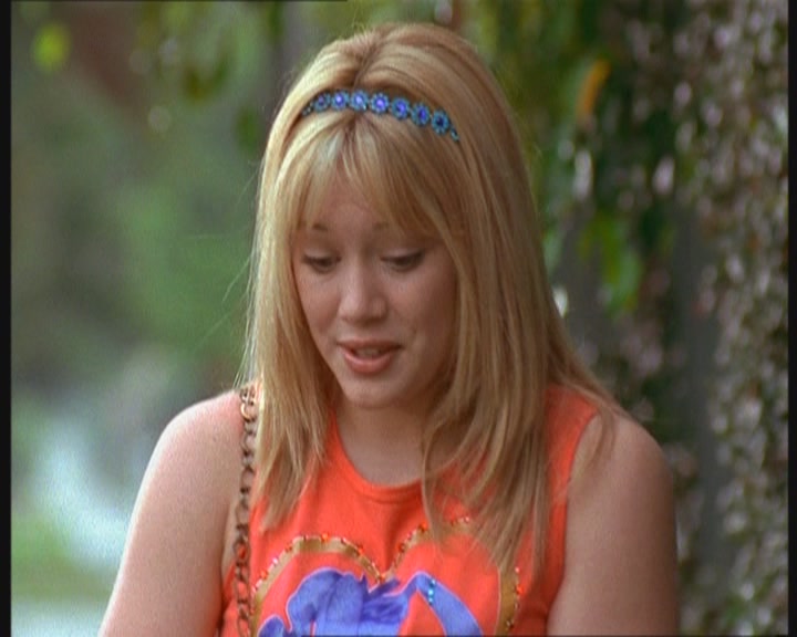 DailyDuff-dot-org_LizzieMcGuire-MovingUp0732.jpg DailyDuff-dot-org_LizzieMcGuire-MovingUp0732.jpg