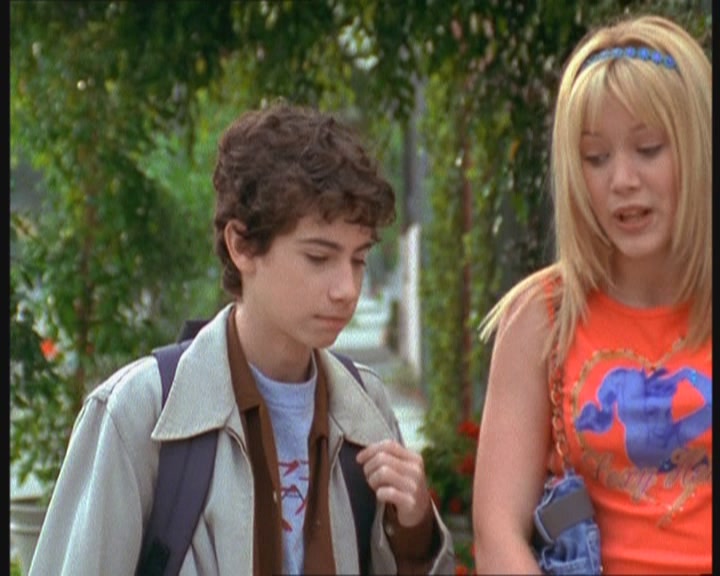 DailyDuff-dot-org_LizzieMcGuire-MovingUp0744.jpg DailyDuff-dot-org_LizzieMcGuire-MovingUp0744.jpg