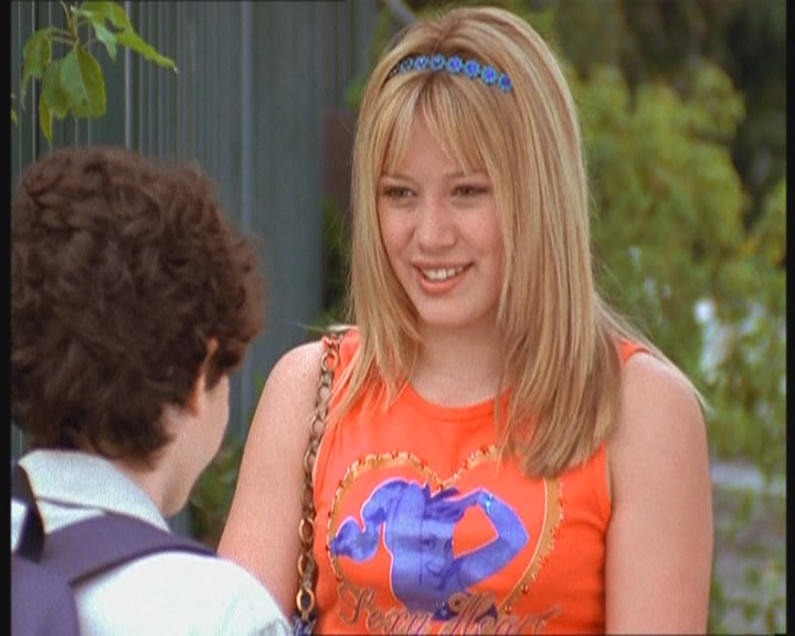 DailyDuff-dot-org_LizzieMcGuire-MovingUp0755.jpg DailyDuff-dot-org_LizzieMcGuire-MovingUp0755.jpg